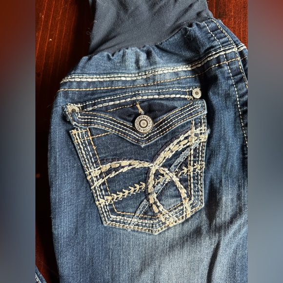 Maternity jeans - Picture 2 of 5